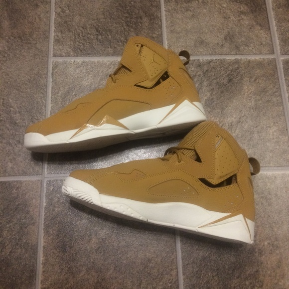 Jordan Flight Golden Harvest Retro 7 